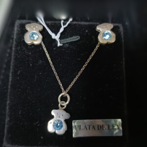 Conjunto plata oso