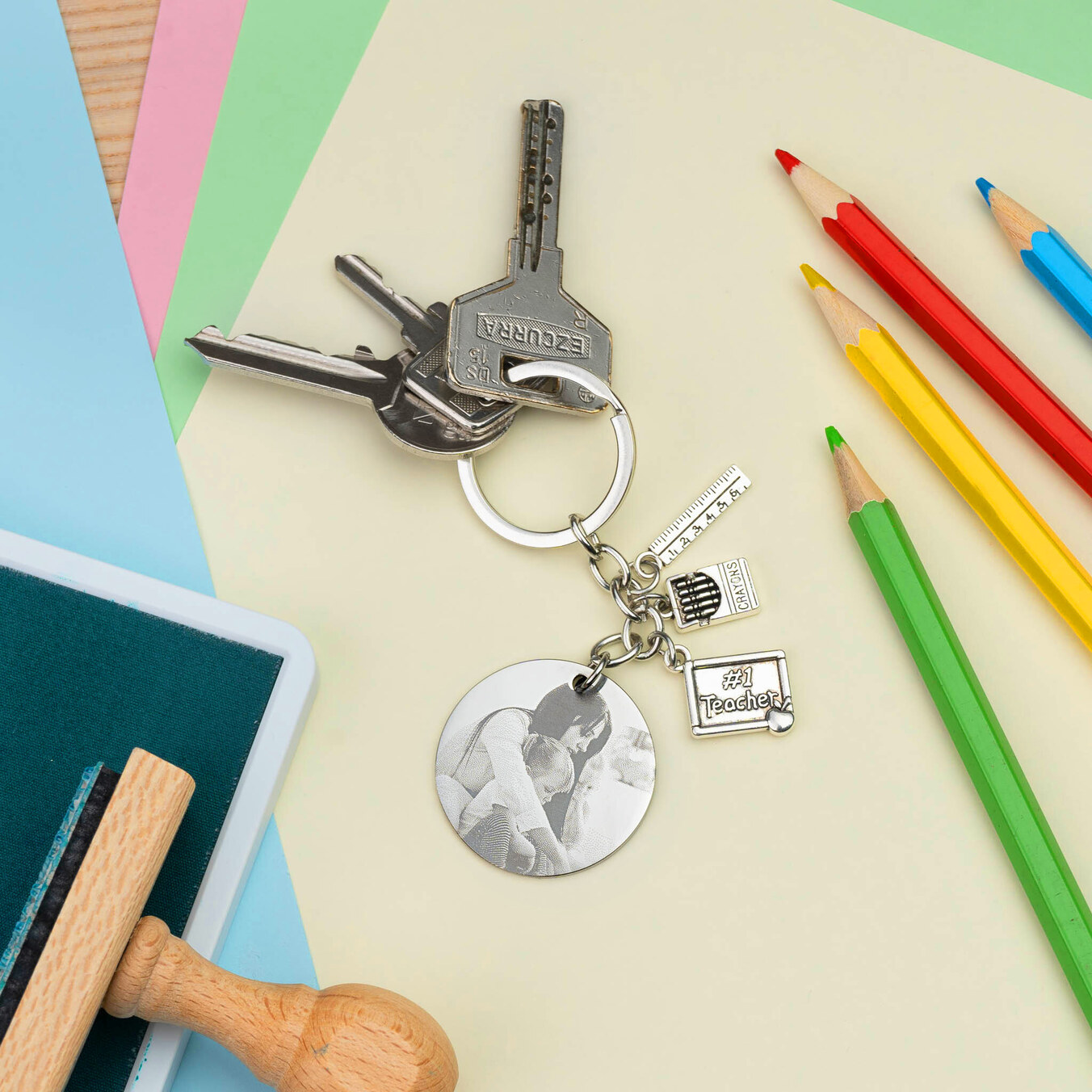 Llavero grabado con charms - Imagen 8